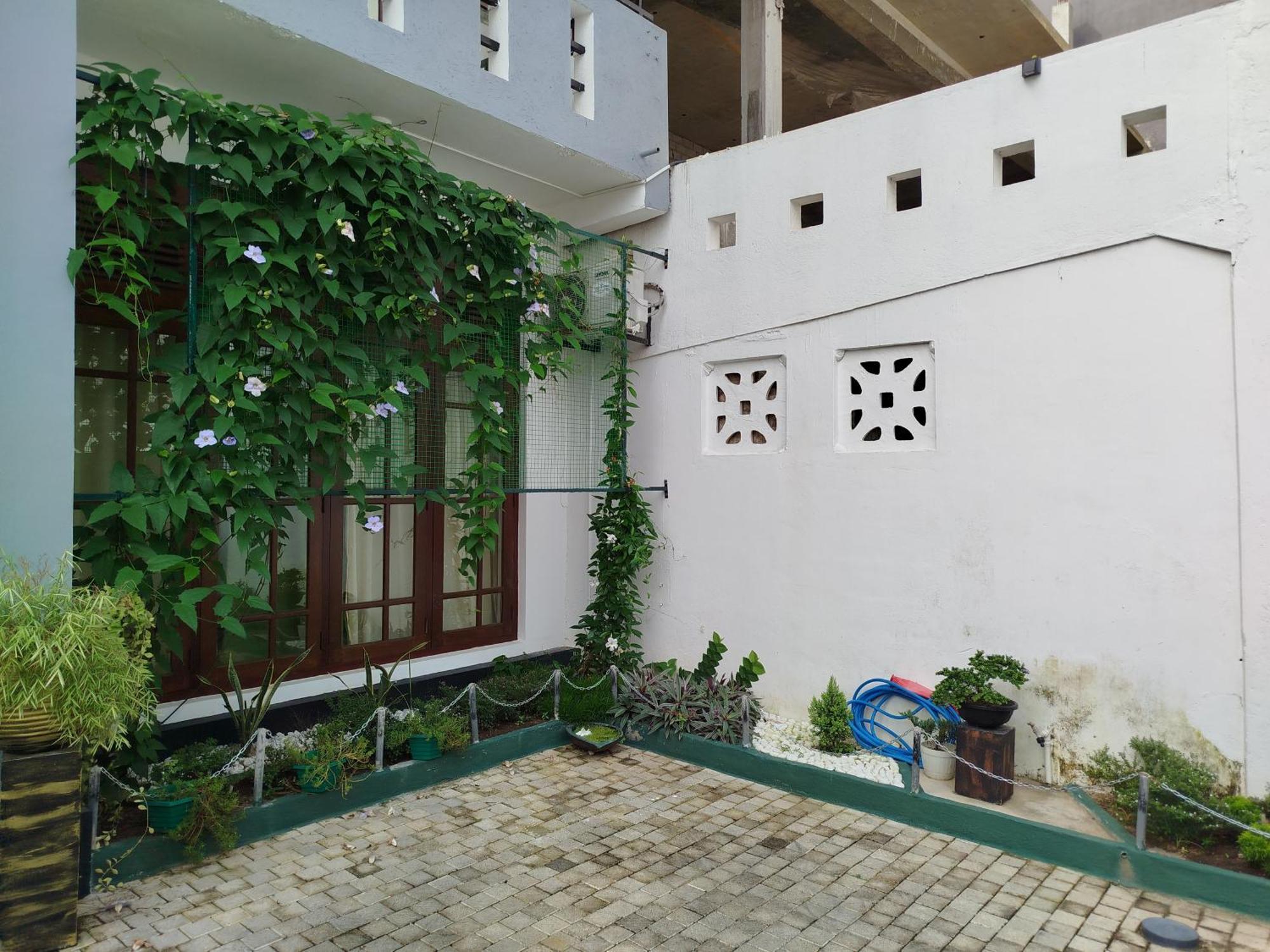Elzangi Hotel Negombo Cameră foto